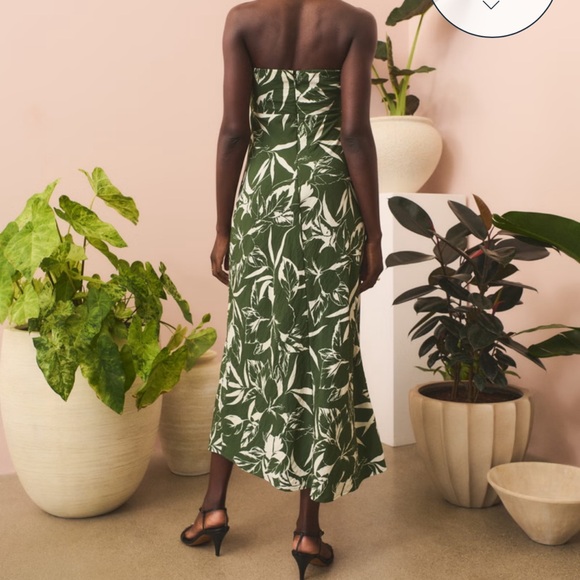 Strapless front twist dress - Picture 5 of 10